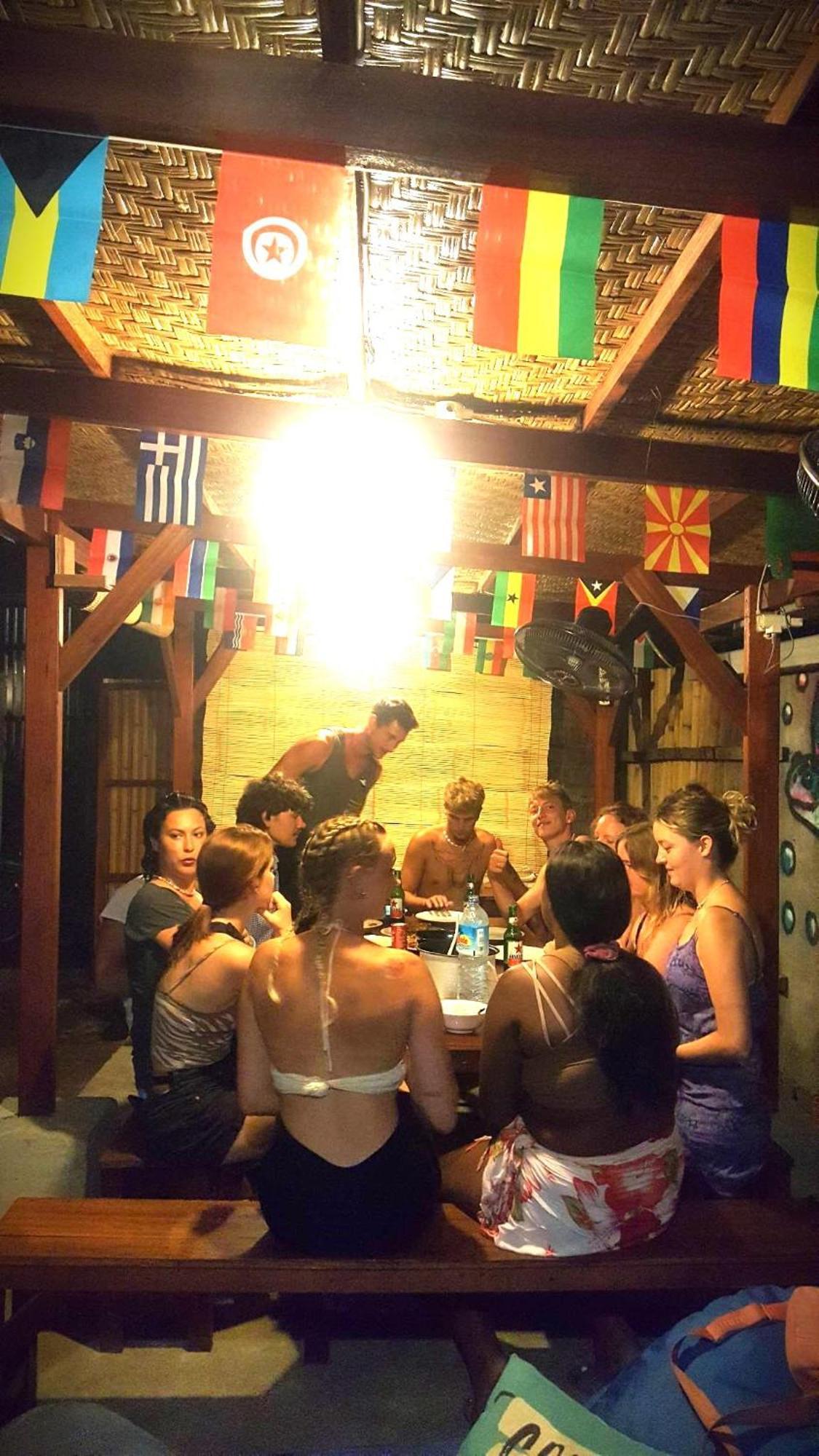 Good Vibes Bungalows Gili Trawangan Exterior photo
